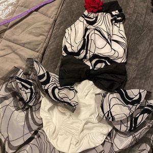 Dance costume- Child Large - Like new